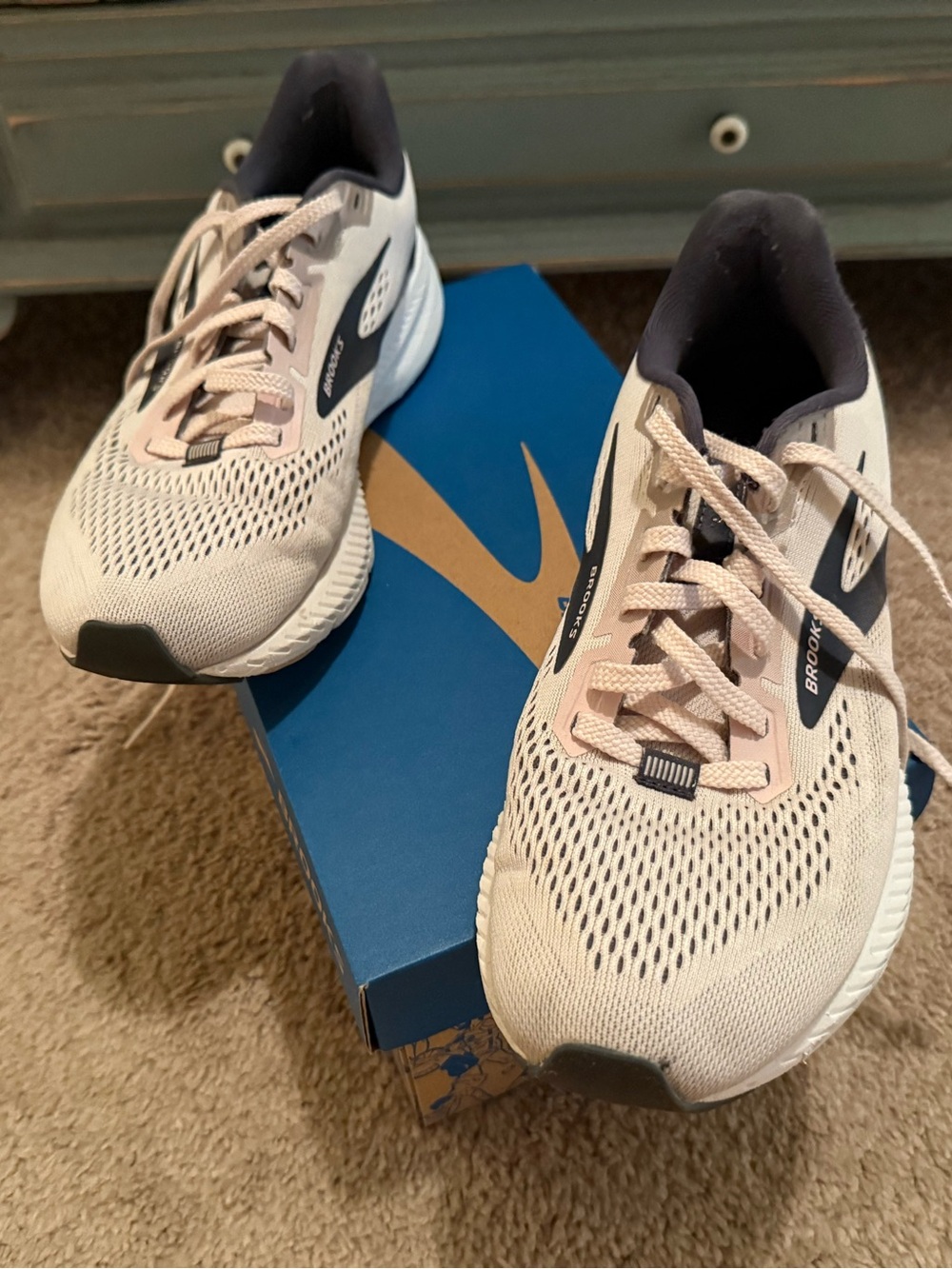 Brooks Women's Running Sneakers gray and Navy 8 $109